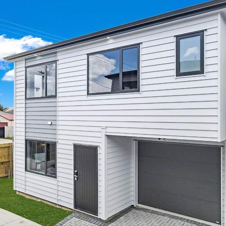 Family Holiday Home Papakura - 175 Оукланд Екстериор снимка