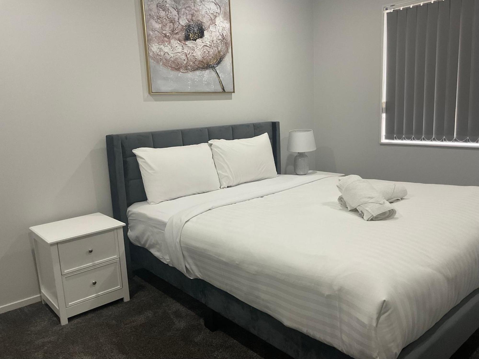 Family Holiday Home Papakura - 175 Оукланд Екстериор снимка