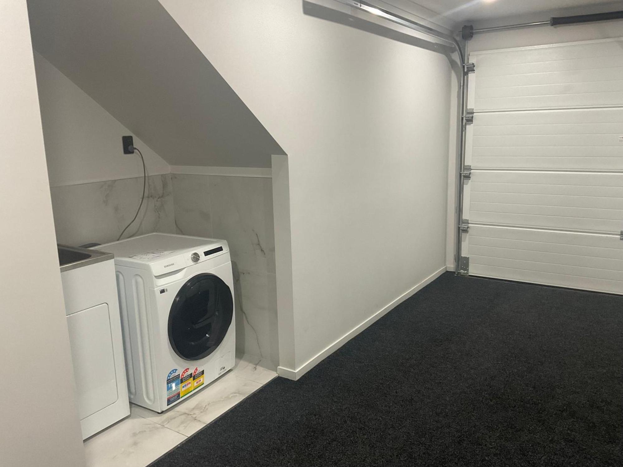 Family Holiday Home Papakura - 175 Оукланд Екстериор снимка